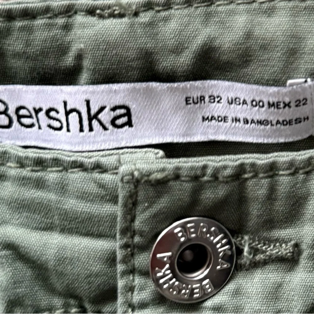 Bershka cargo straight trouser - Picture 5 of 6
